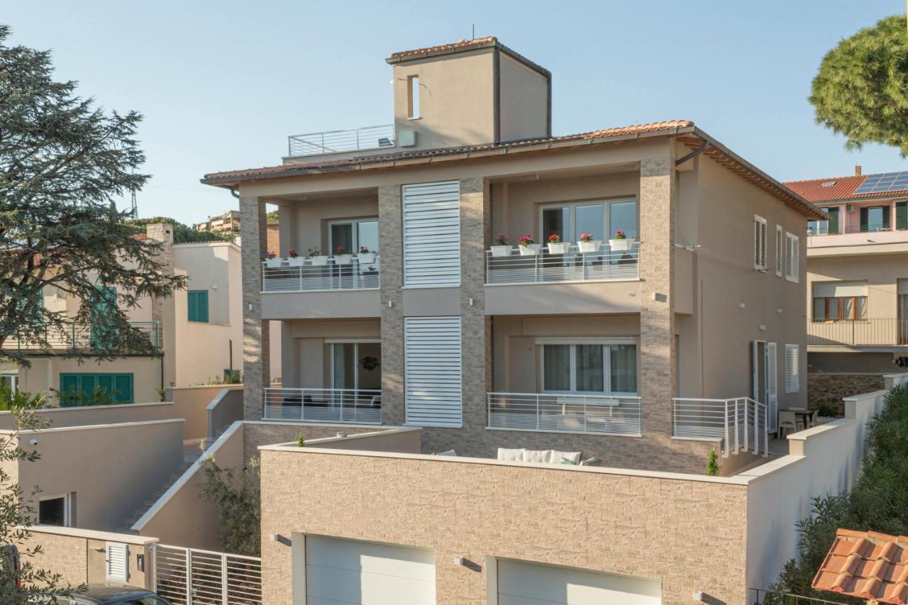 Prima Dell'Elba Family Apartments Piombino Exterior photo